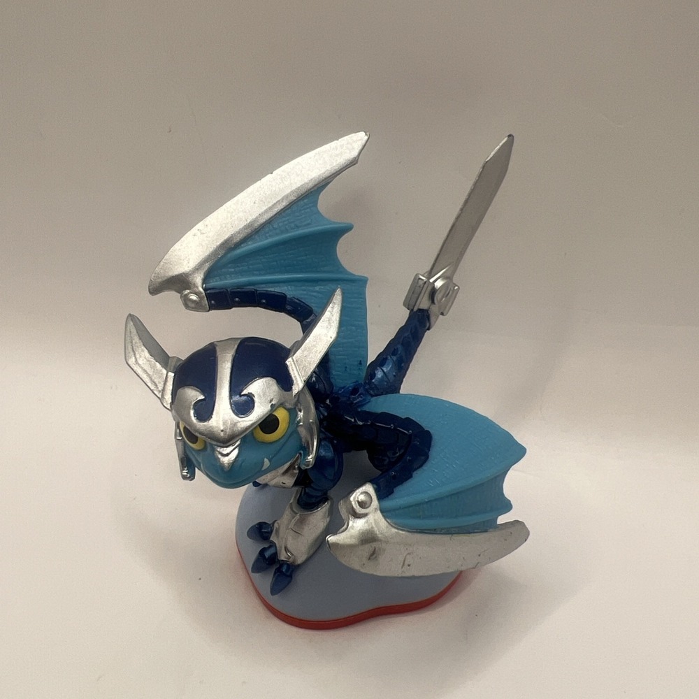 Skylanders Trap Team Figures and Traps - Blade - Activision